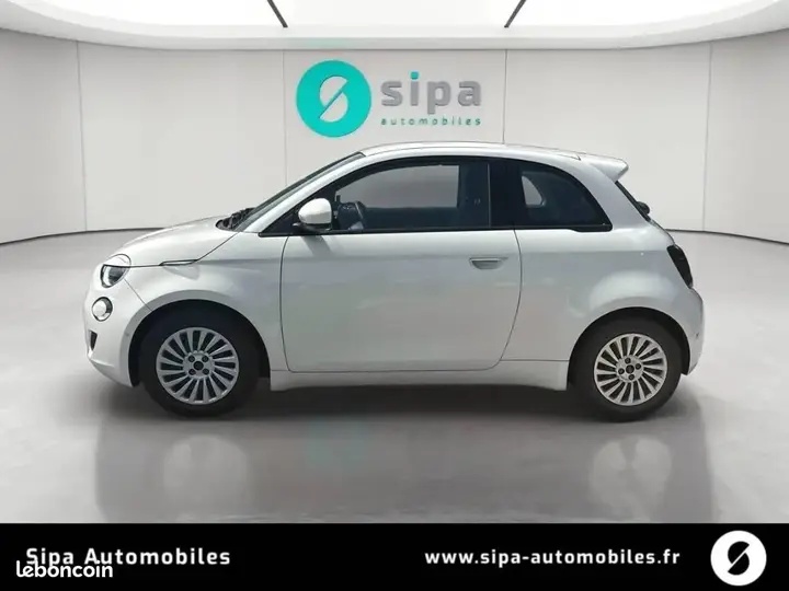 Fiat 500 2023 photo 2