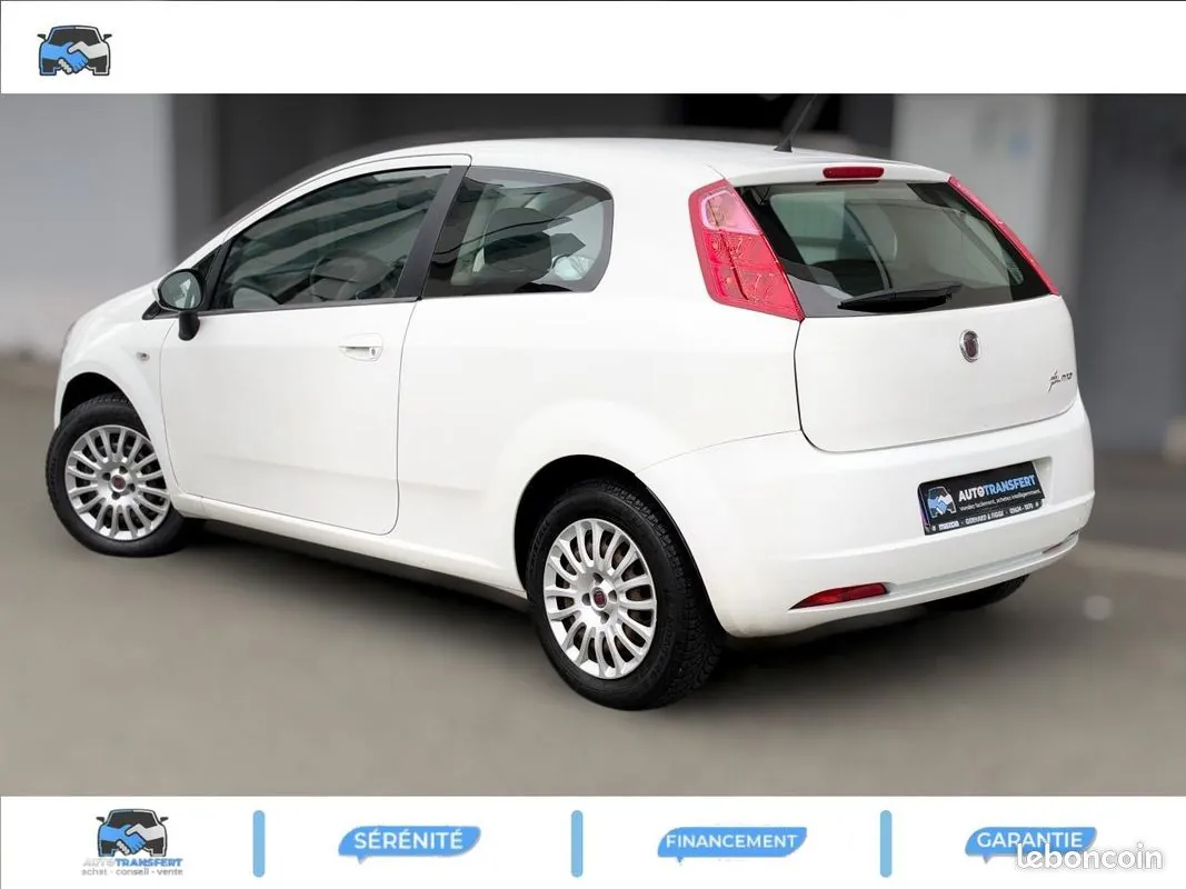 Fiat Punto 2009 photo 3