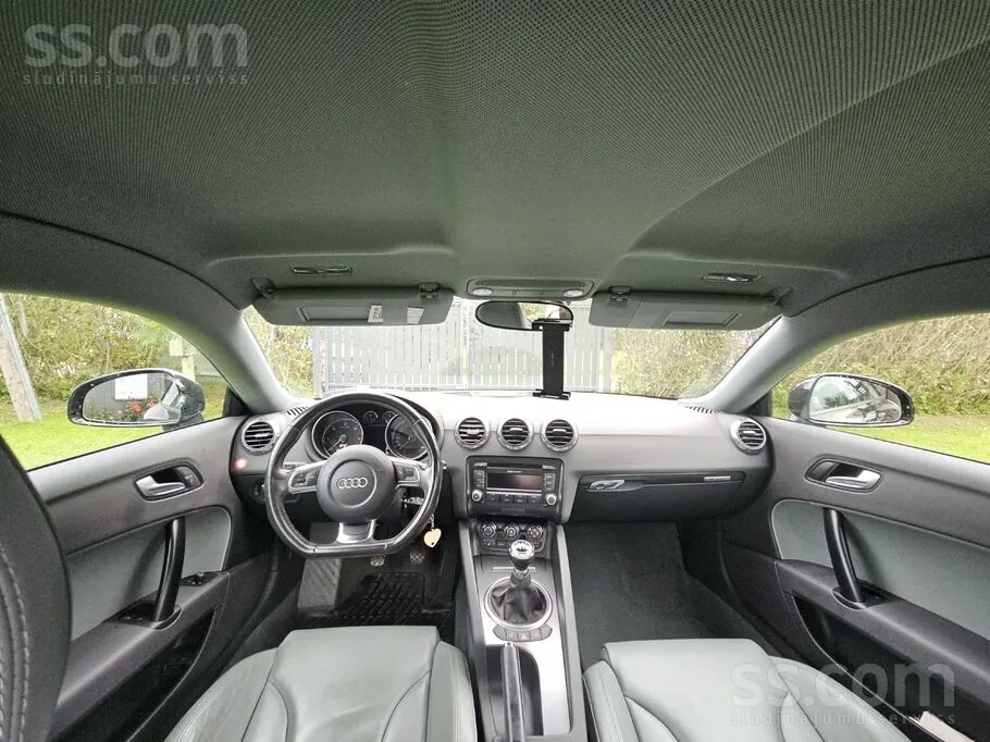 Audi Tt 2009 photo 2