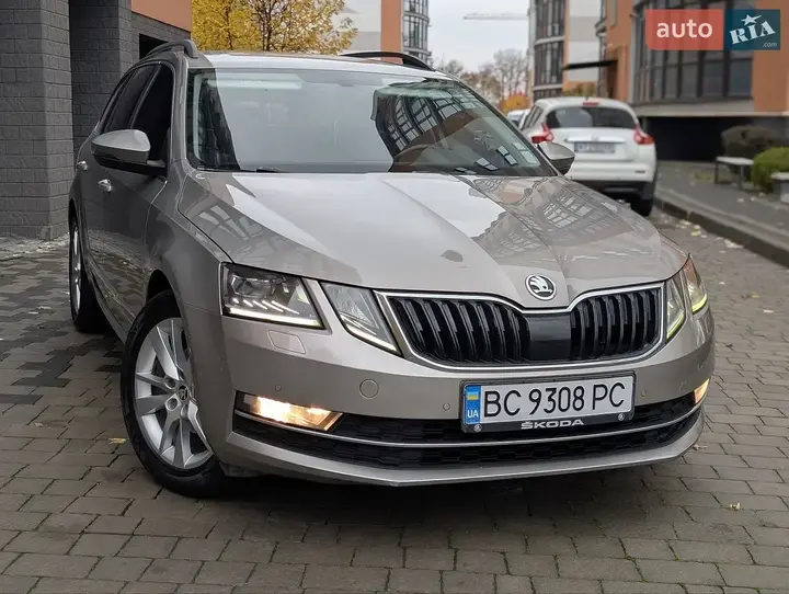 Skoda Octavia 2018 photo 4