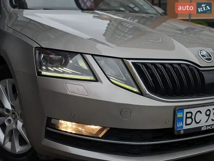 Skoda Octavia 2018 photo 3