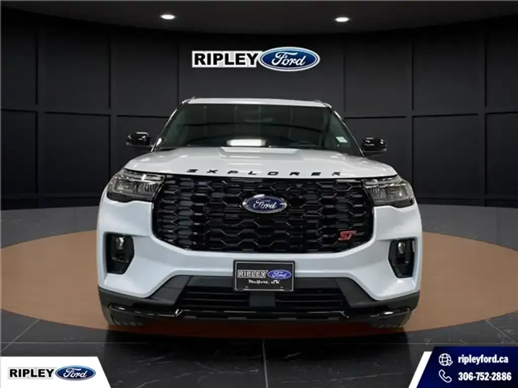 Ford Explorer 2026 photo 3