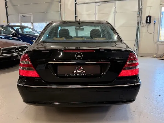 Mercedes-Benz E200 2006 photo 4