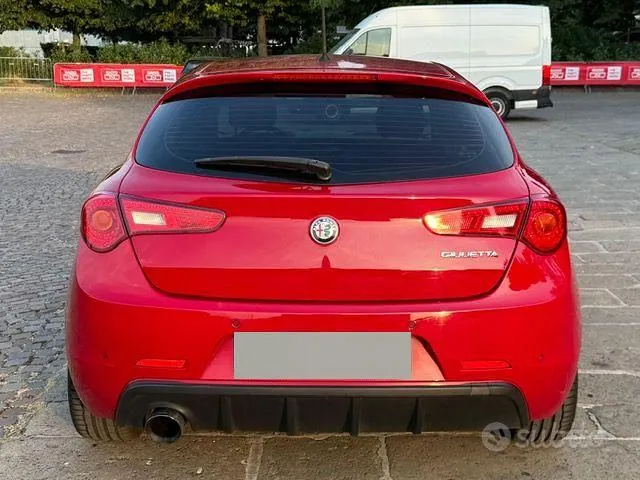 Alfa Romeo Giulietta 2018 photo 5
