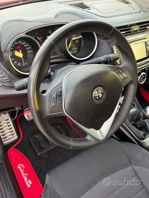 Alfa Romeo Giulietta 2018 photo 3