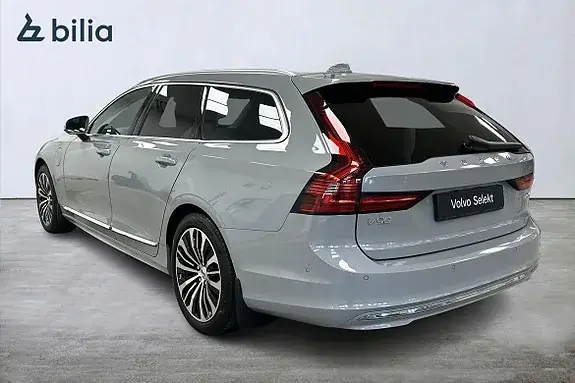Volvo V90 2025 photo 2