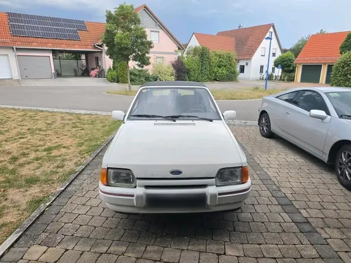 Ford Escort