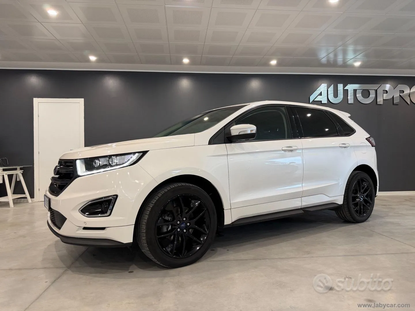Ford Edge 2016 photo 2