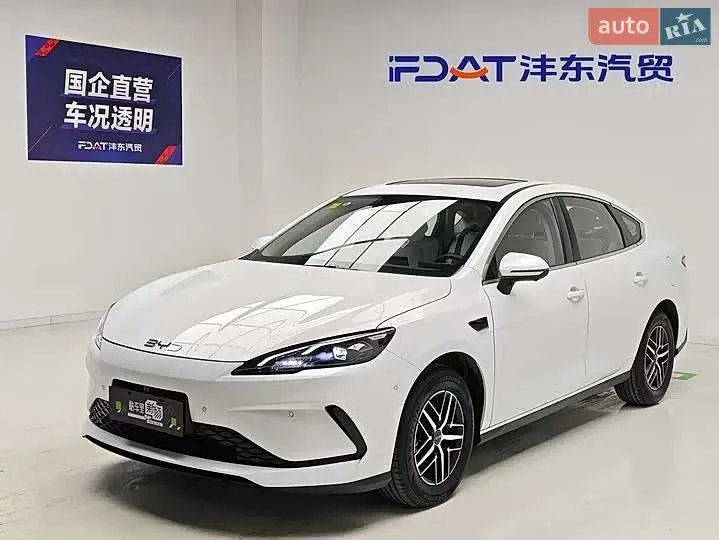 BYD Seal 05
