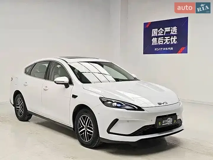 BYD Seal 05 2025 photo 3