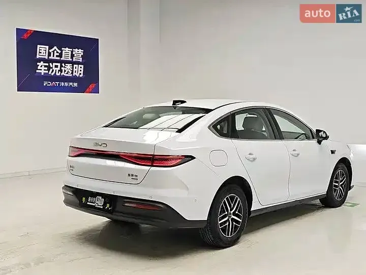 BYD Seal 05 2025 photo 4