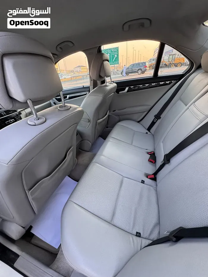 Mercedes-Benz C-Class 2014 photo 2