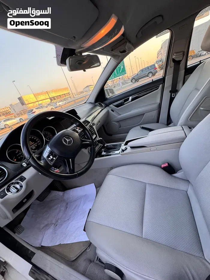 Mercedes-Benz C-Class 2014 photo 3