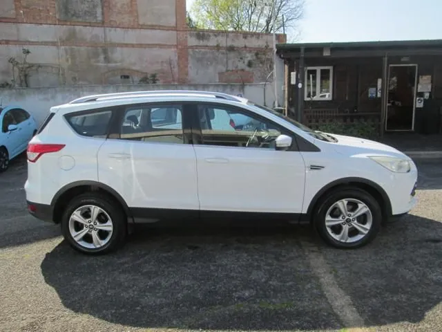 Ford Kuga 2013 photo 2