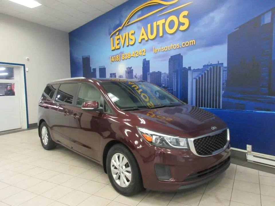 Kia Sedona 2017 photo 3