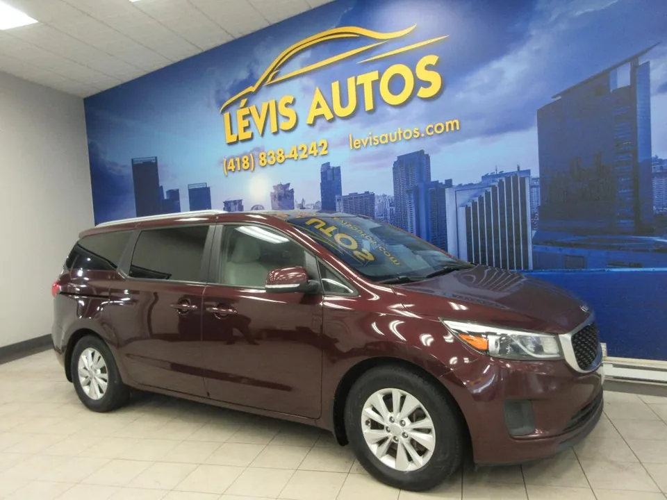 Kia Sedona 2017 photo 2