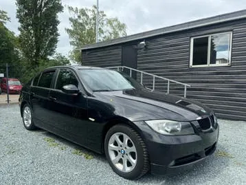 BMW 3 Series 2009 photo 3