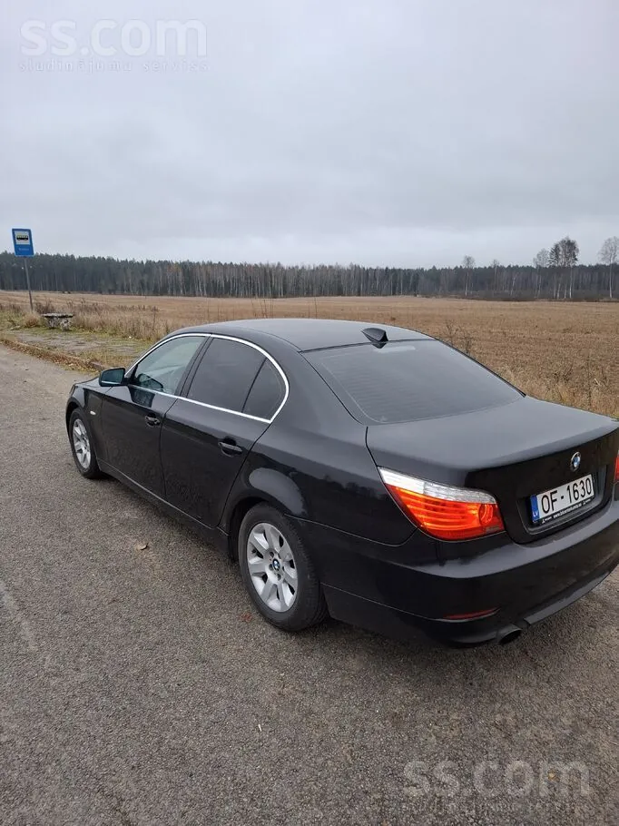 BMW 520 2009 photo 3