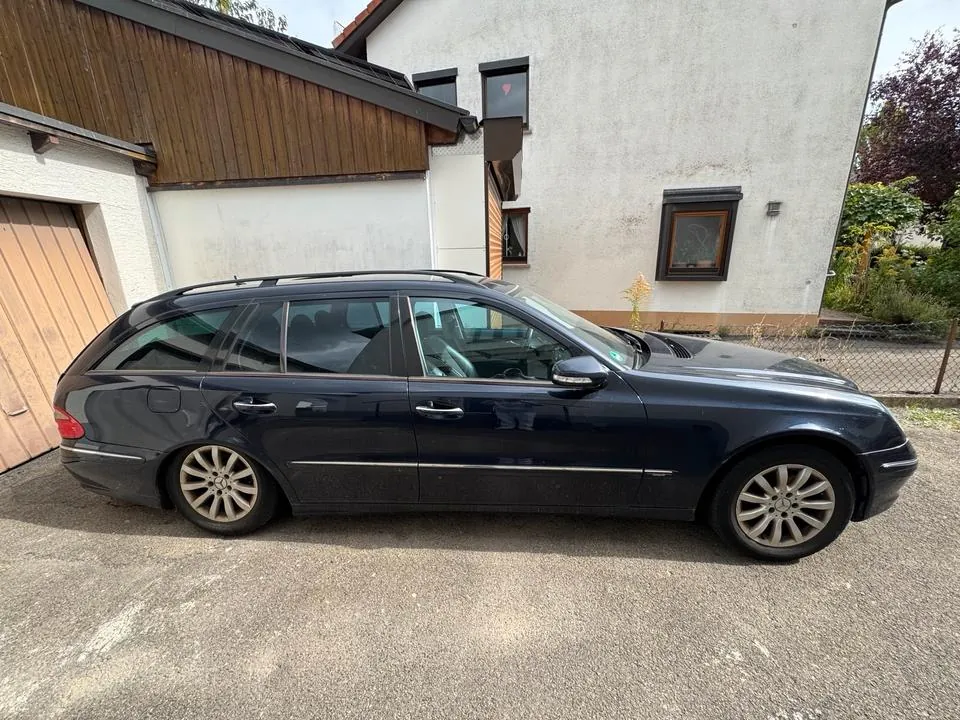 Mercedes-Benz E 220 Cdi