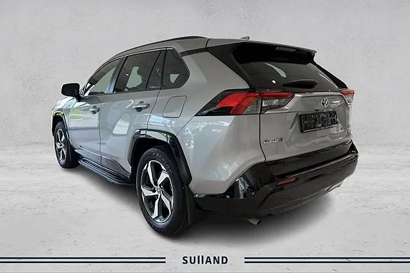 Toyota Rav4 2023 photo 3