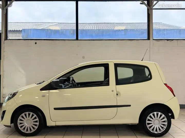 Renault Twingo 2011 photo 4