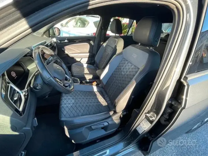 Volkswagen T-Roc 2023 photo 5