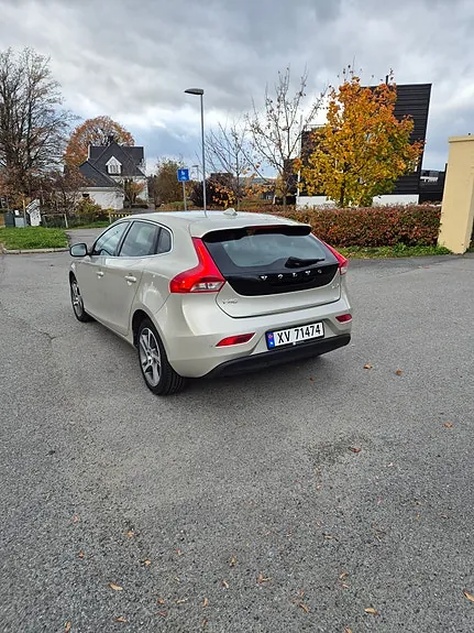 Volvo V40 2017 photo 5