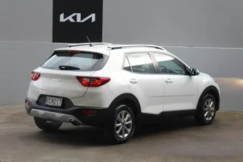 Kia Stonic 2025 photo 4