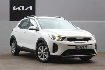 Kia Stonic 2025 photo 2