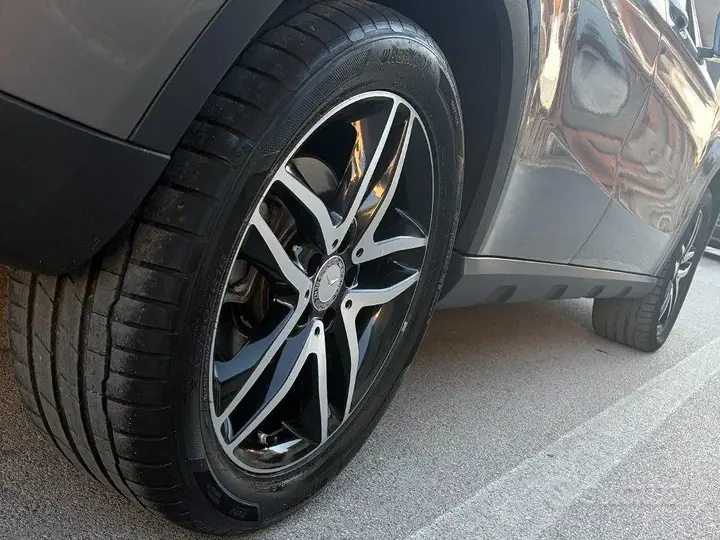 Mercedes-Benz Gla 2016 photo 4