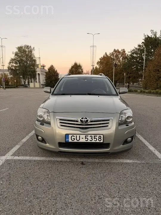 Toyota Avensis 2007 photo 2