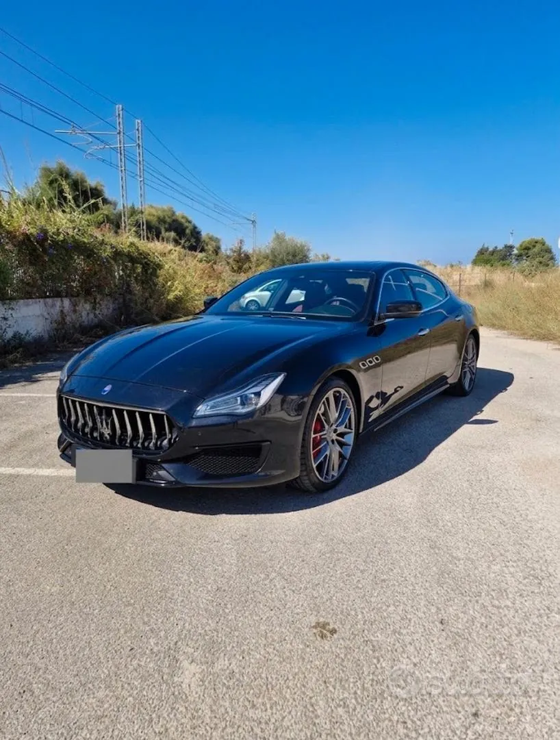 Maserati Quattroporte