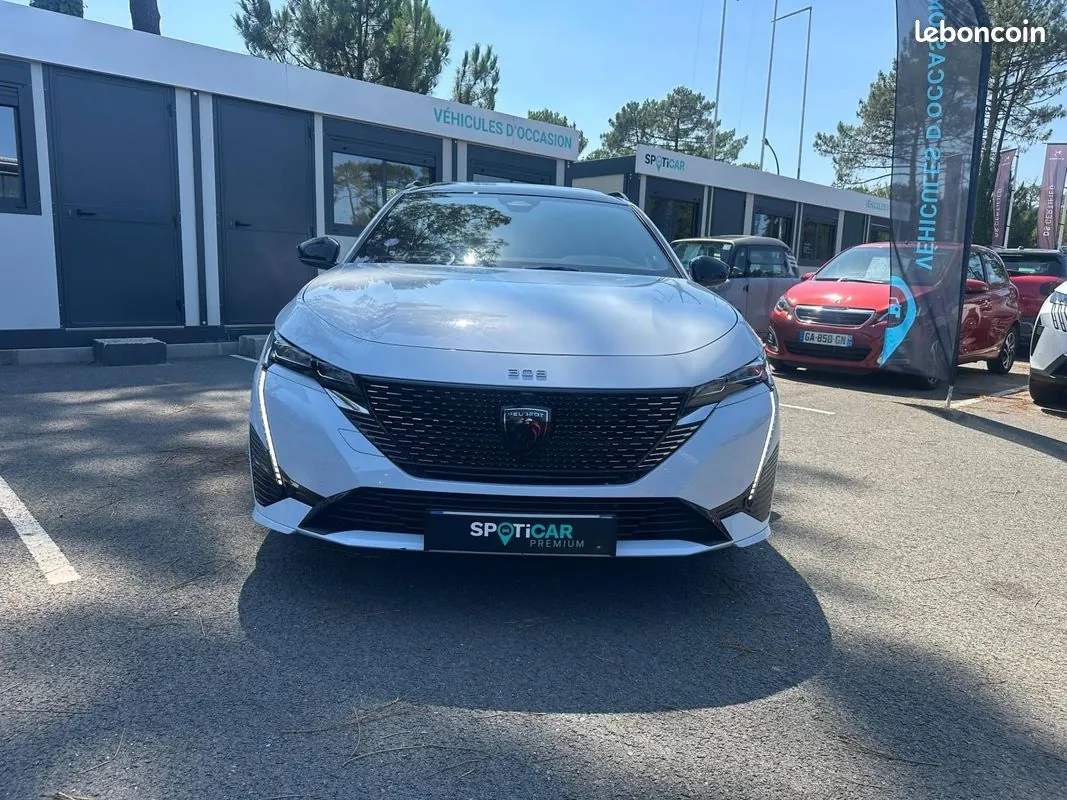 Peugeot 308 2023 photo 2