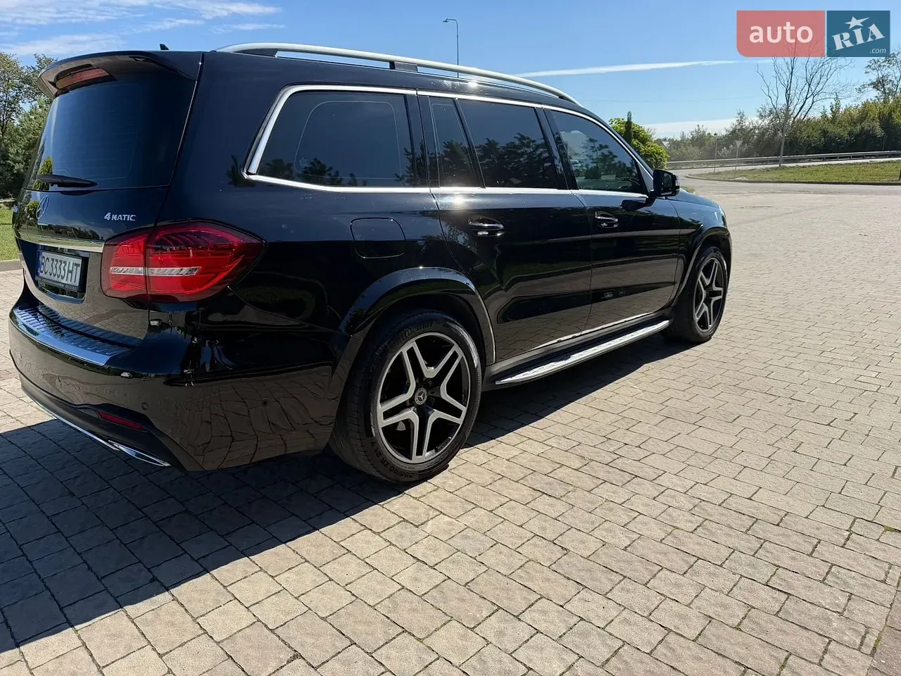 Mercedes-Benz Gls-Class 2016 photo 4