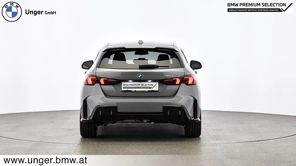 BMW 1 Series 2024 photo 3