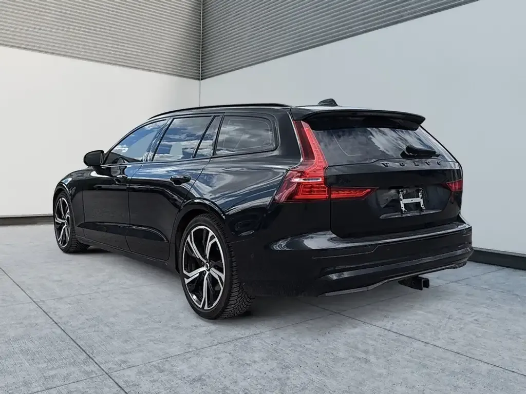 Volvo V60 2023 photo 4