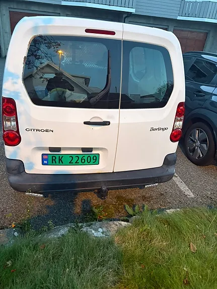 Citroen Berlingo 2010 photo 2