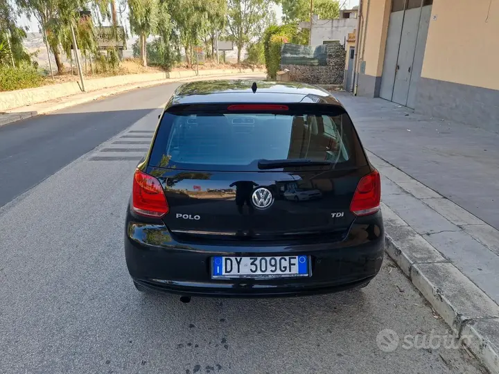 Volkswagen Polo 2010 photo 5