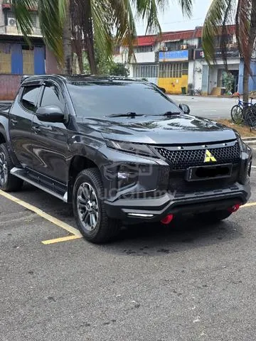 Mitsubishi Triton