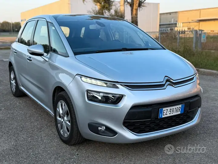 Citroen C4 Picasso 2015 photo 2