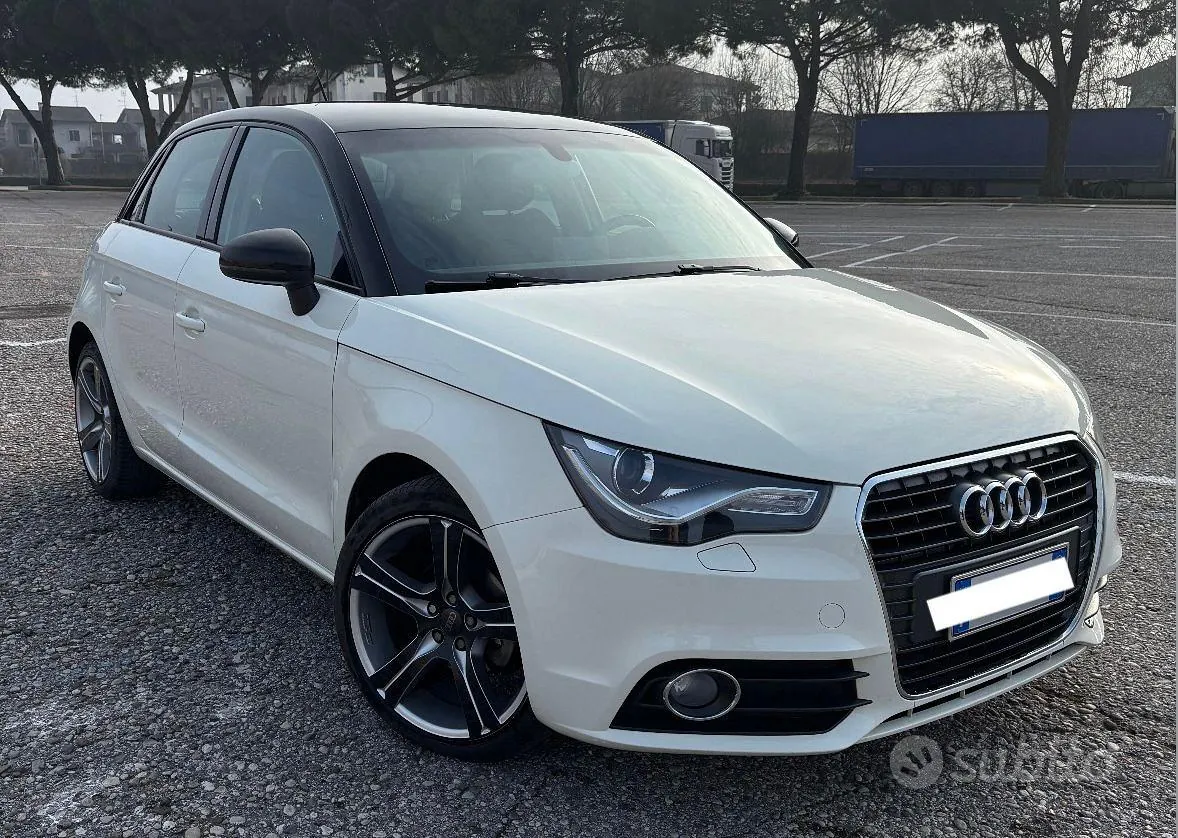 Audi A1 2013 photo 2
