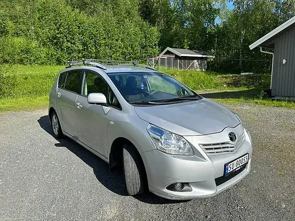 Toyota Verso 2009 photo 3