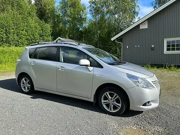 Toyota Verso 2009 photo 4