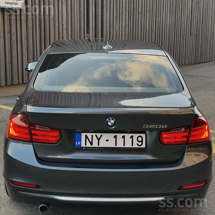 BMW 320D 2012 photo 5