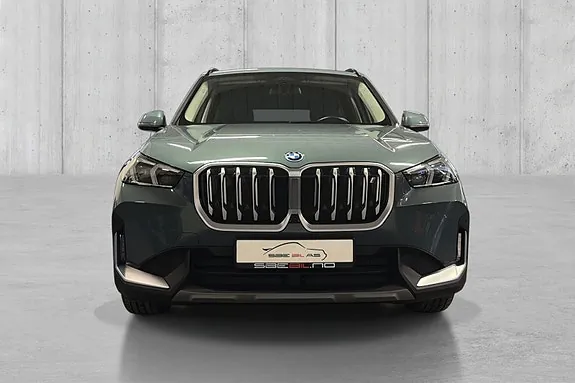 BMW Ix1 2023 photo 2