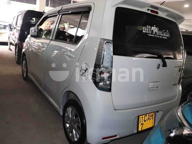 Suzuki Wagon R 2014 photo 4