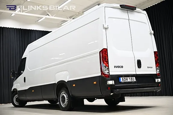 Iveco Daily 2023 photo 4