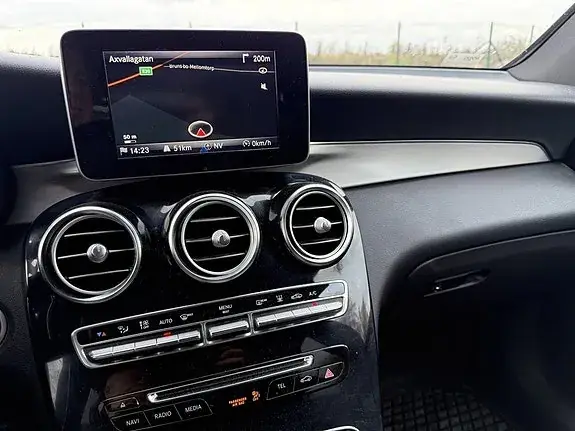 Mercedes-Benz Glc 350 E 2018 photo 4