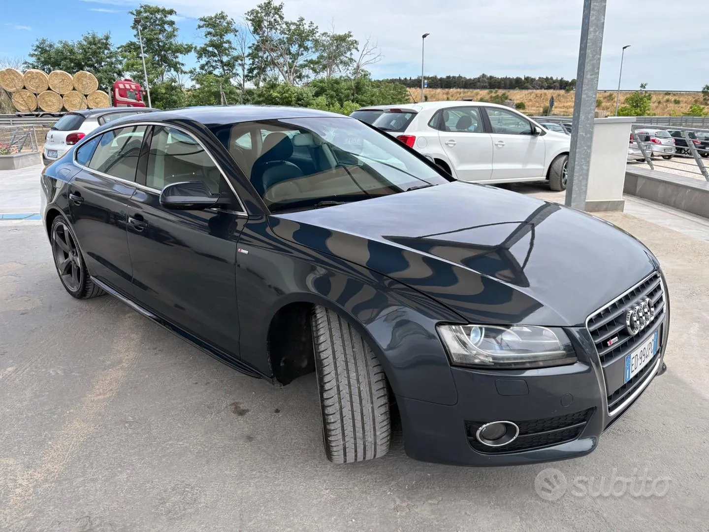 Audi A5 2010 photo 2