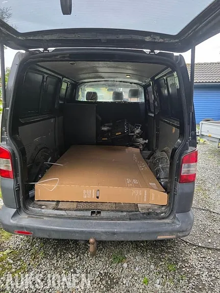 Volkswagen Transporter 2011 photo 4